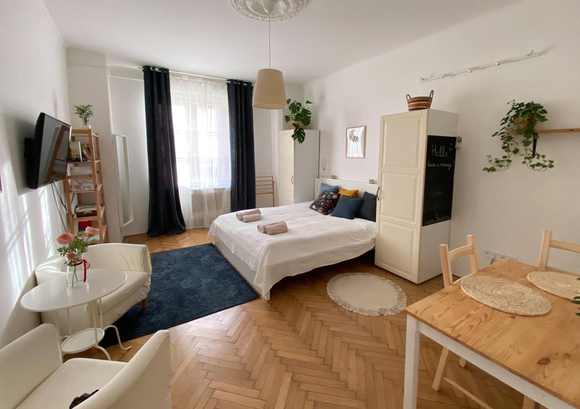 Quiet Apartment Near Buda Castle Budapest Eksteriør bilde